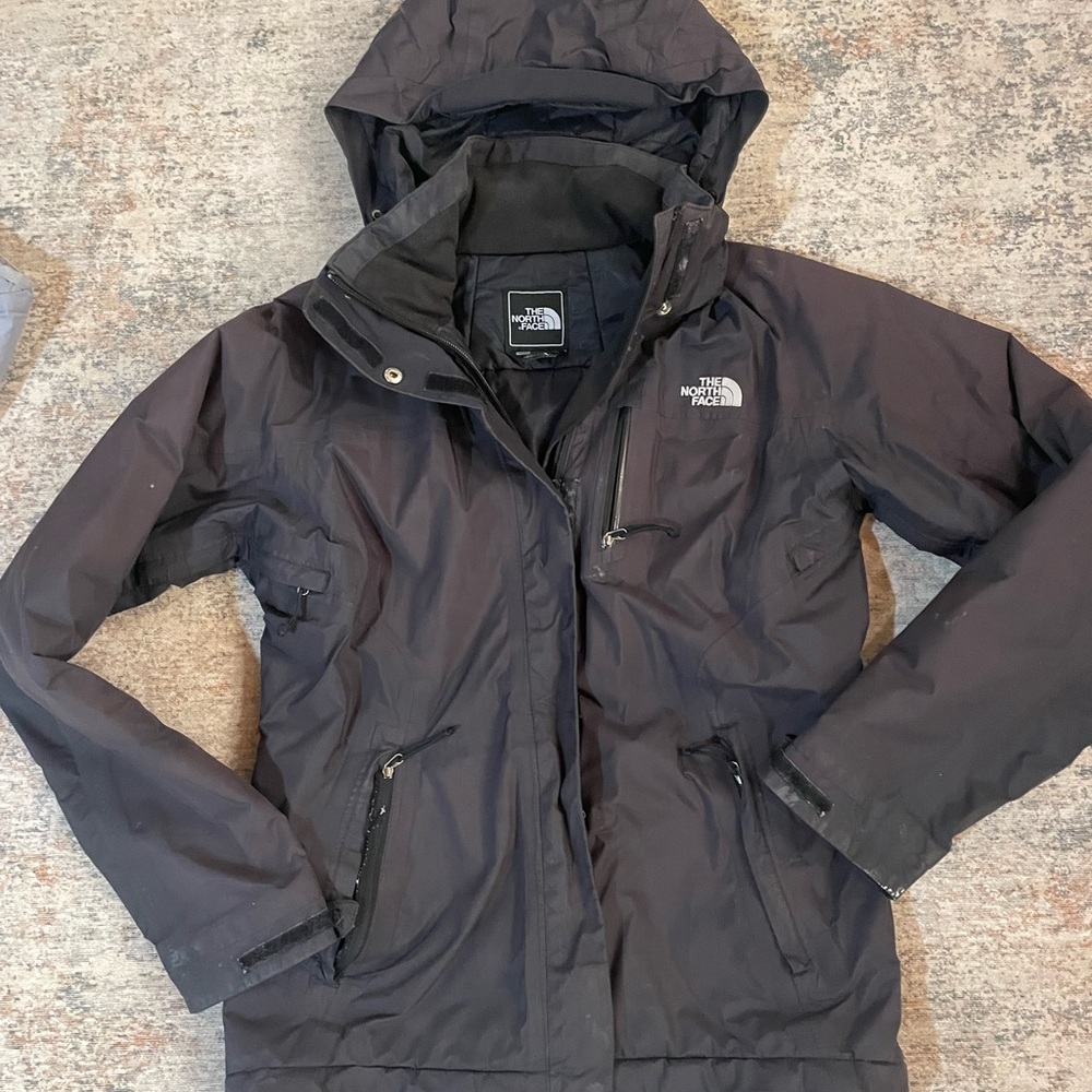 The North Face women’s Black Hooded Jacket